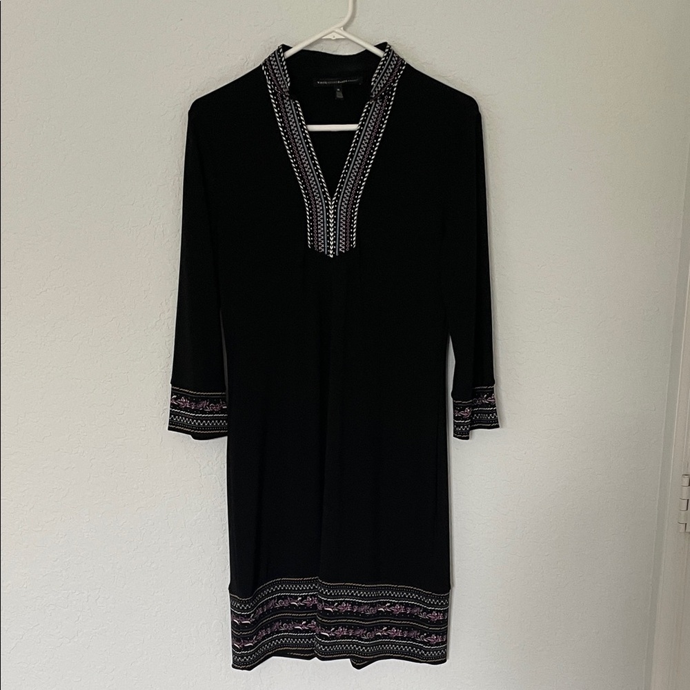 Elegant White House Black Market Dress with Embroidered Details M